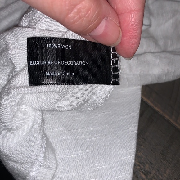 Lane Bryant White Crochet Back Tunic Top Plus Size 18/20 Rayon Slub Knit - Picture 6 of 6